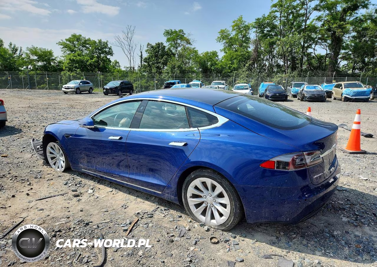 2017 Tesla Model S VIN:5YJSA1E1XHF208784 - 2