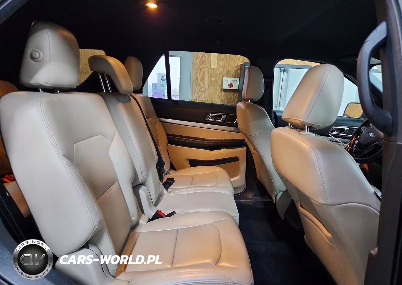 2019 Ford Explorer Xlt VIN:1FM5K8D83KGA45776 - 11
