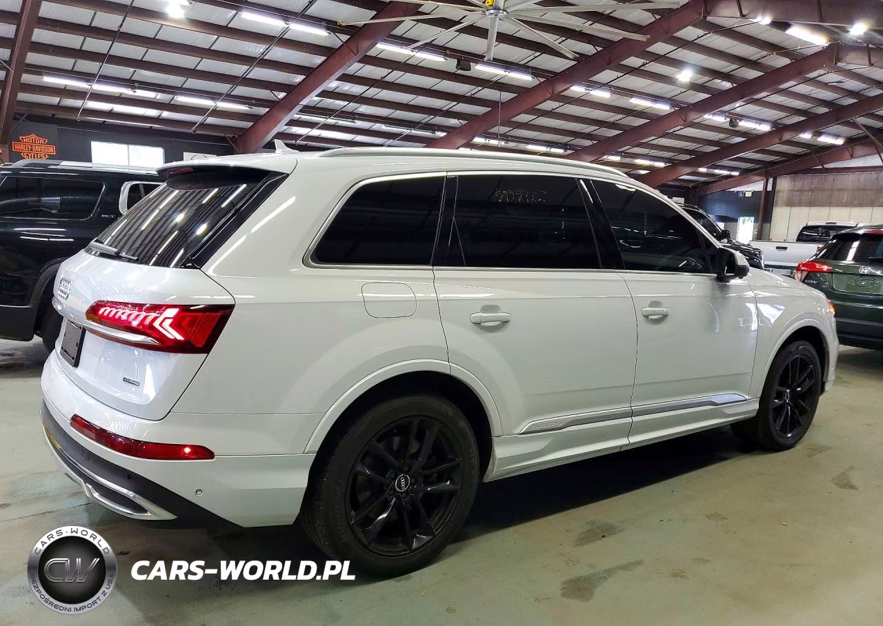 2021 Audi Q7 Premium VIN:WA1AJAF79MD010062 - 3