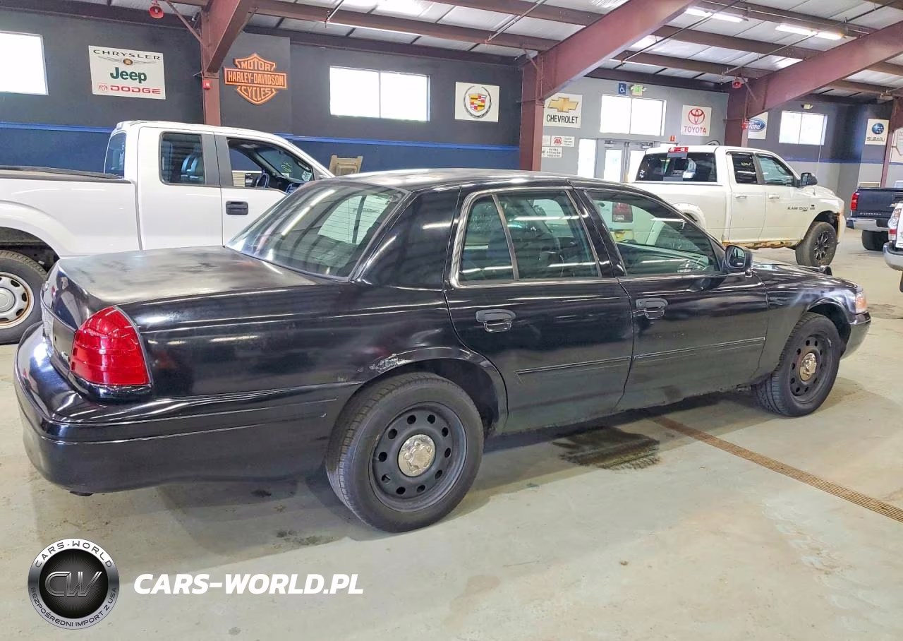 2011 Ford Crown Victoria Police Interceptor VIN:2FABP7BV9BX107600 - 3