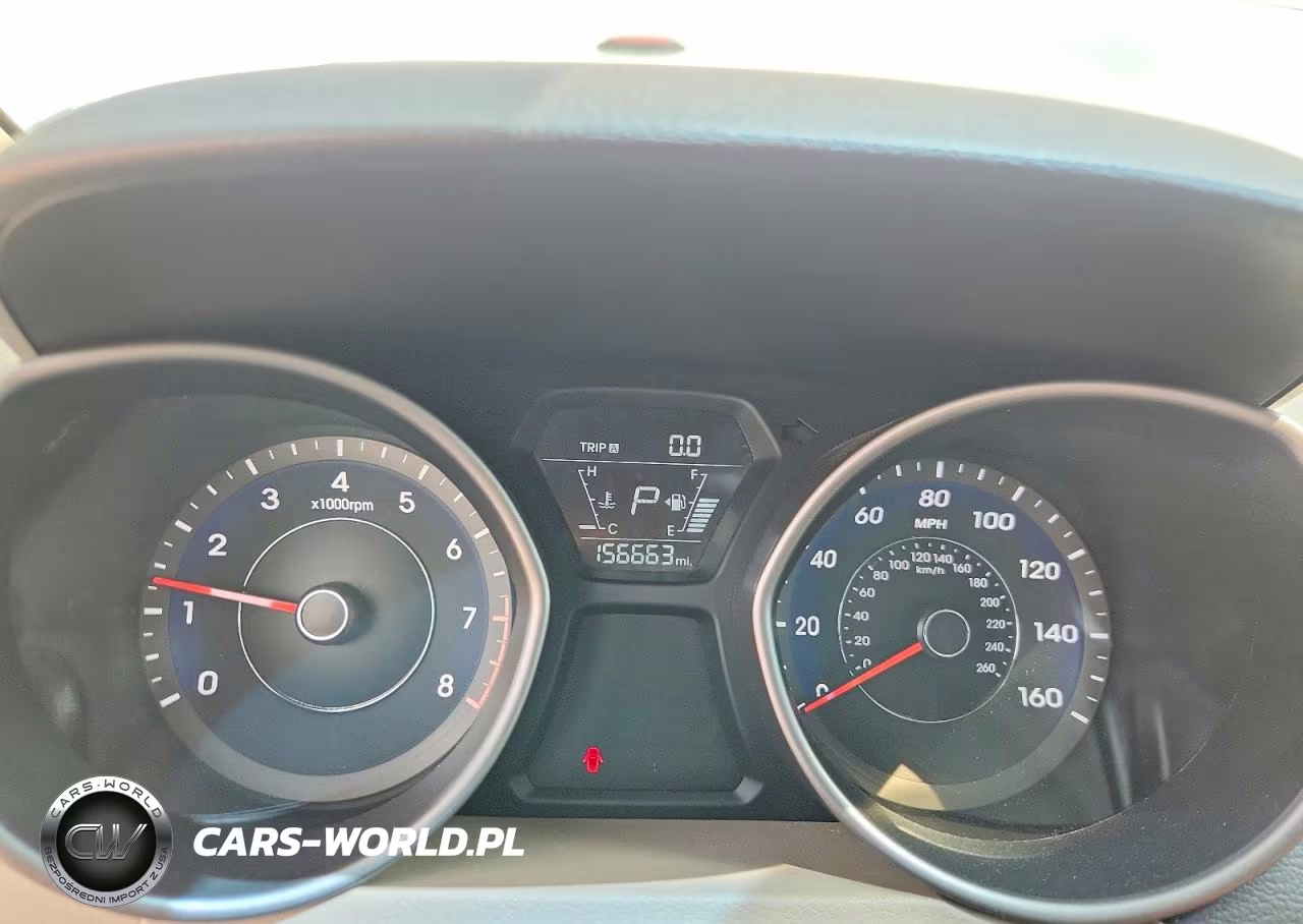 2015 Hyundai Elantra Limited VIN:5NPDH4AE1FH627913 - 9
