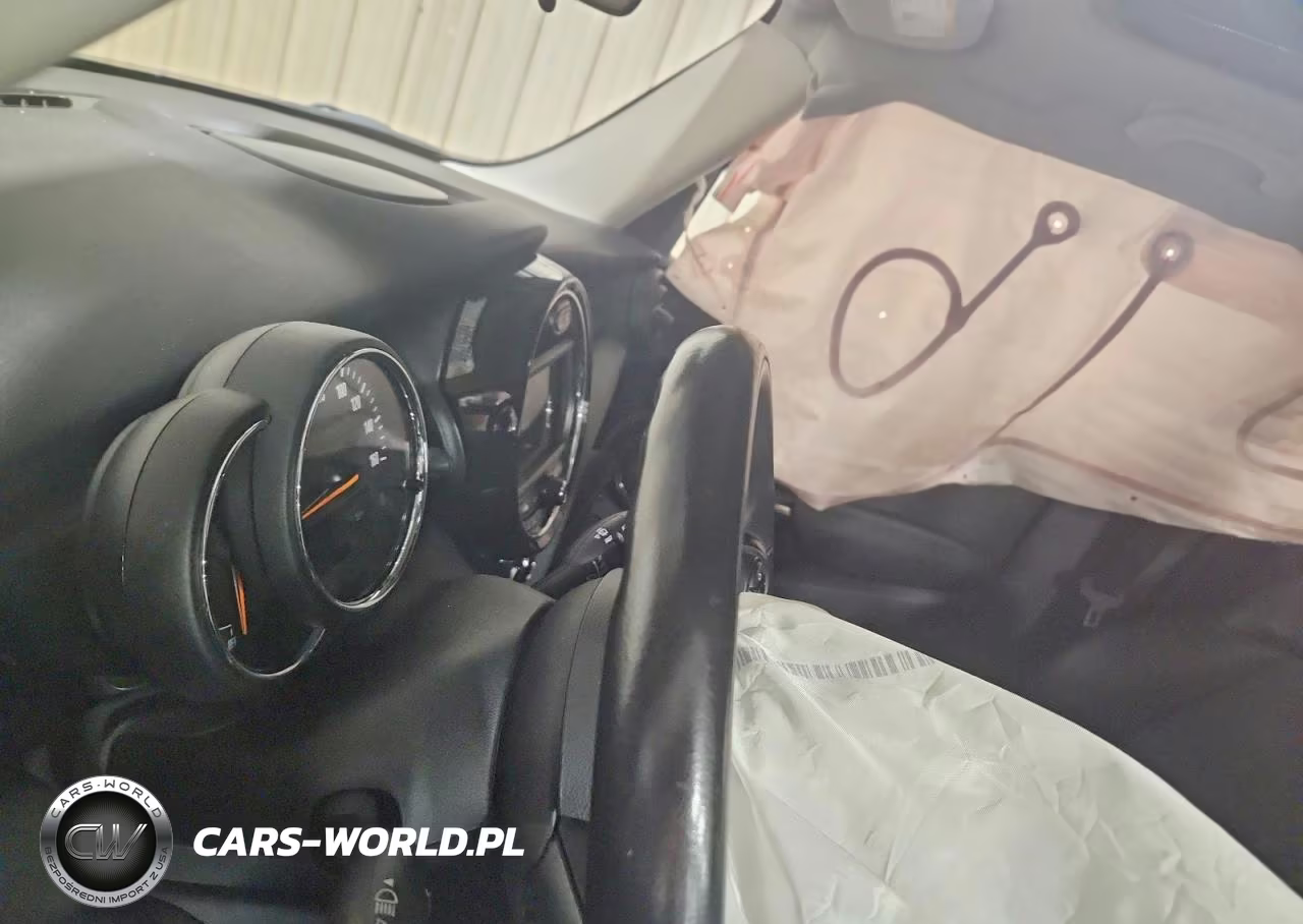 2020 Mini Cooper VIN:WMWXU7C04L2M35052 - 9