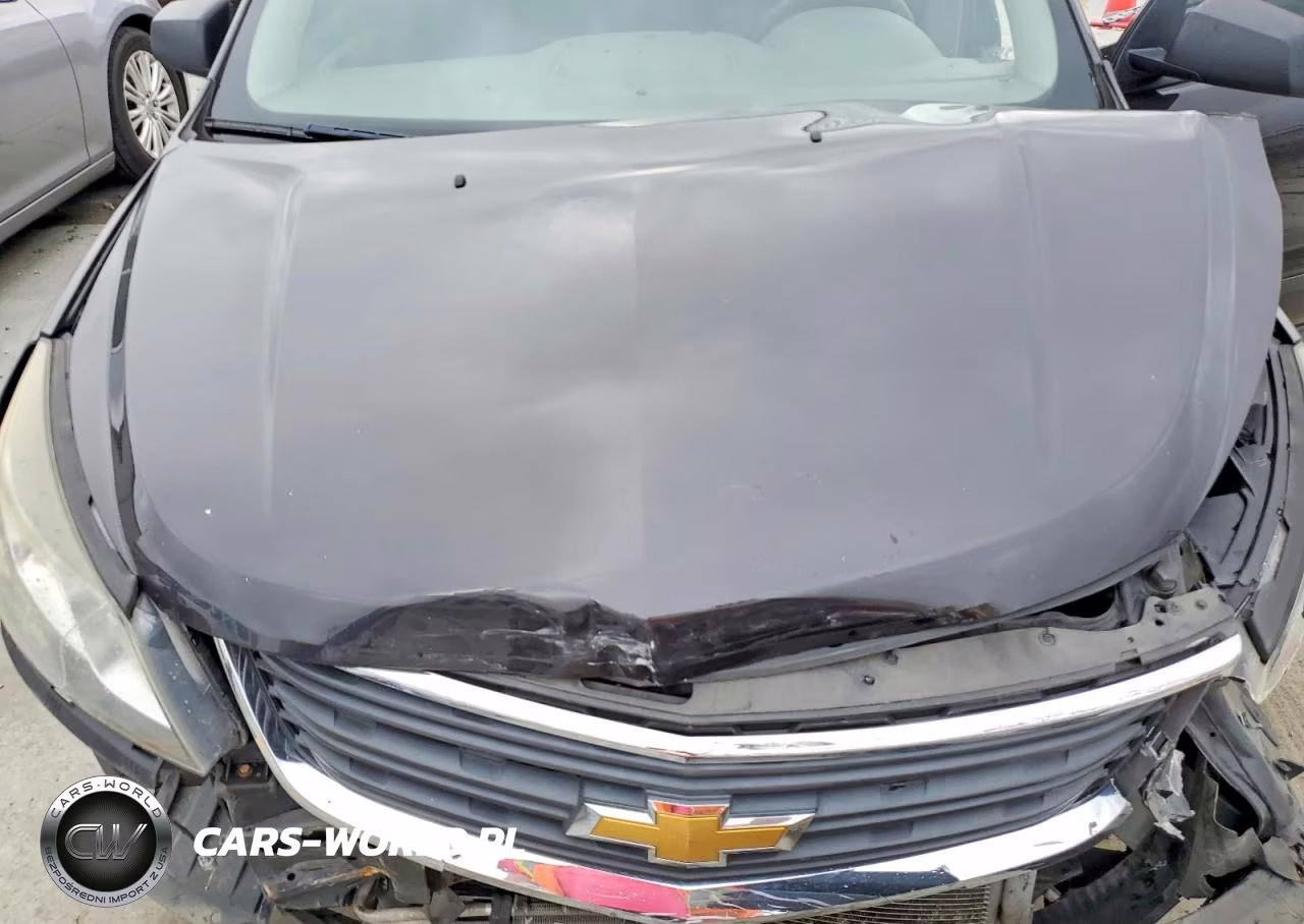 2017 Chevrolet Traverse Ls VIN:1GNKRFKDXHJ264373 - 12