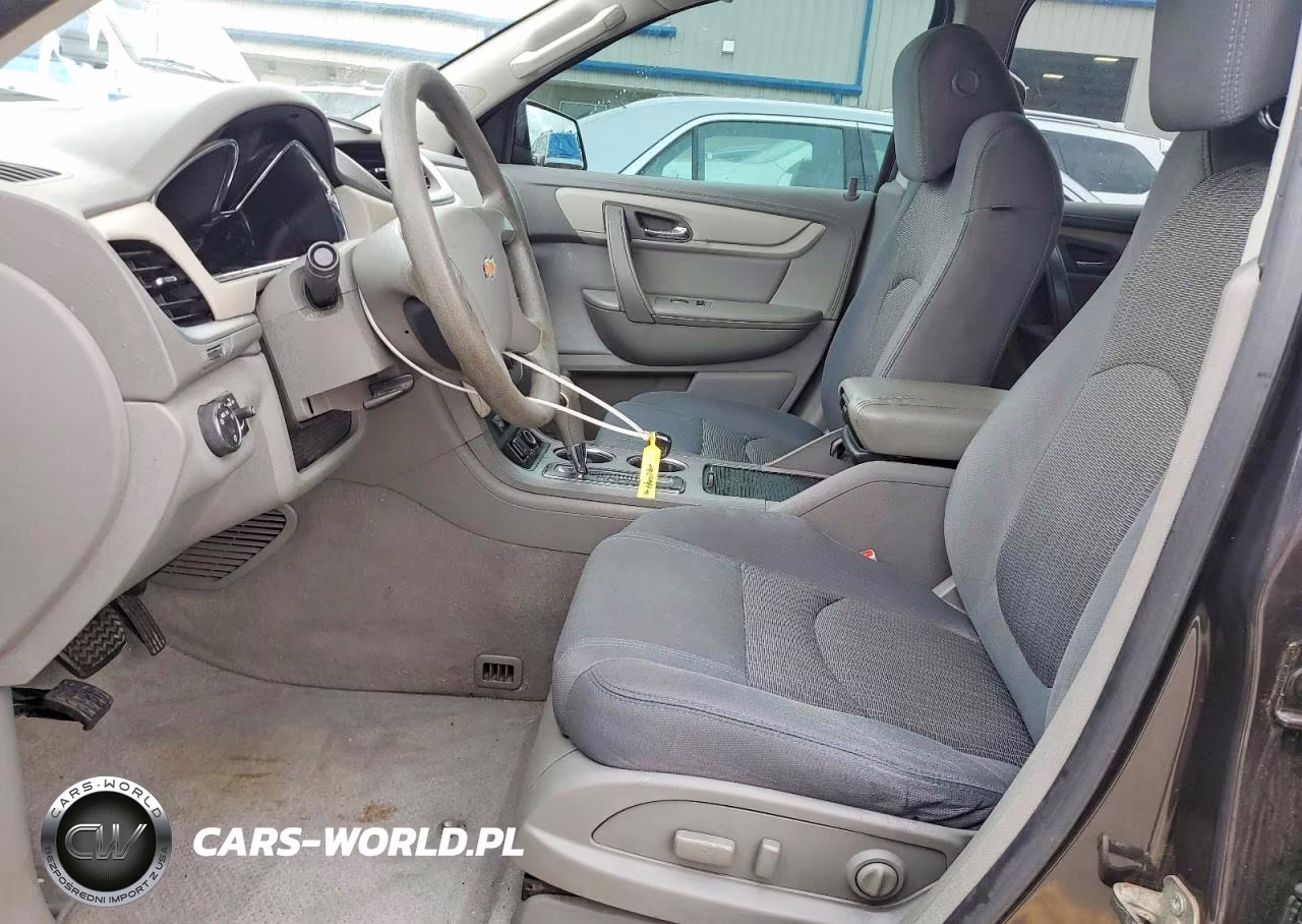 2017 Chevrolet Traverse Ls VIN:1GNKRFKDXHJ264373 - 7