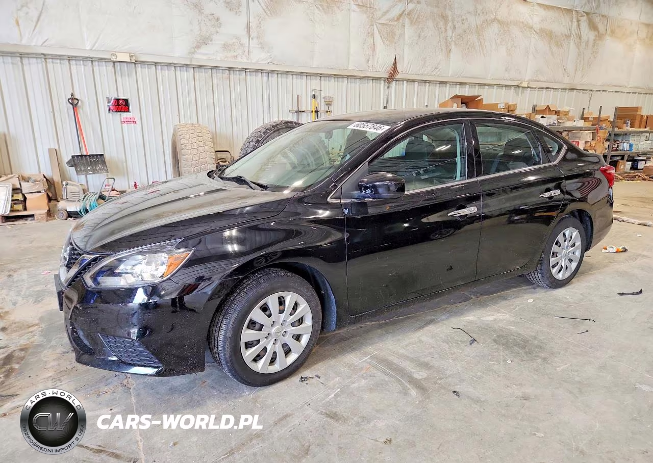 2018 Nissan Sentra S – zdjęcie 1 z 12