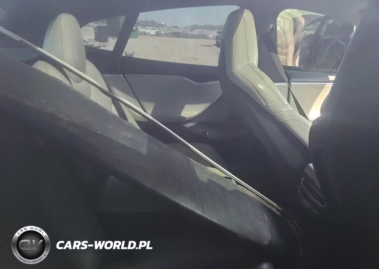 2015 Tesla Model S 70D VIN:5YJSA4S24FF094700 - 10