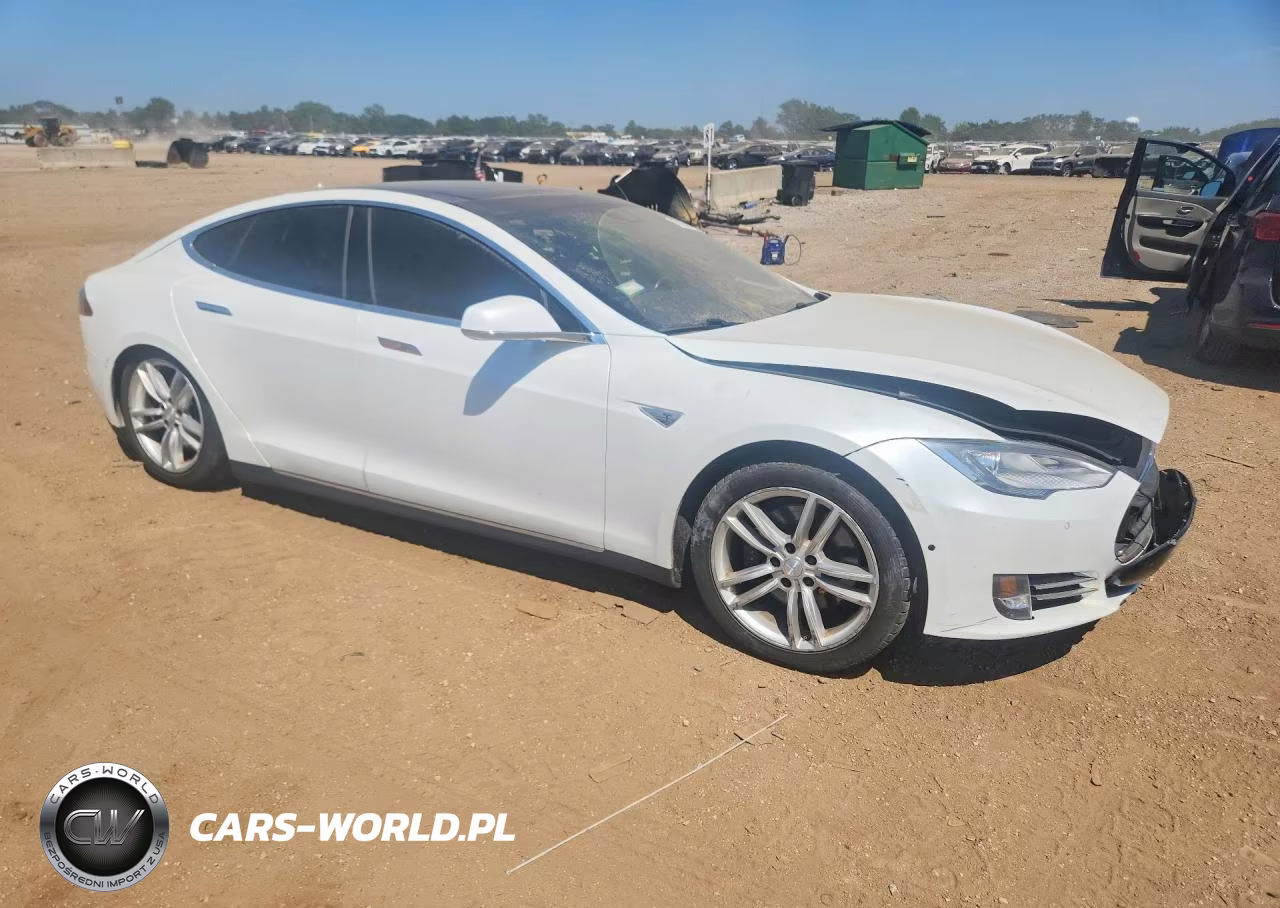 2015 Tesla Model S 70D VIN:5YJSA4S24FF094700 - 4