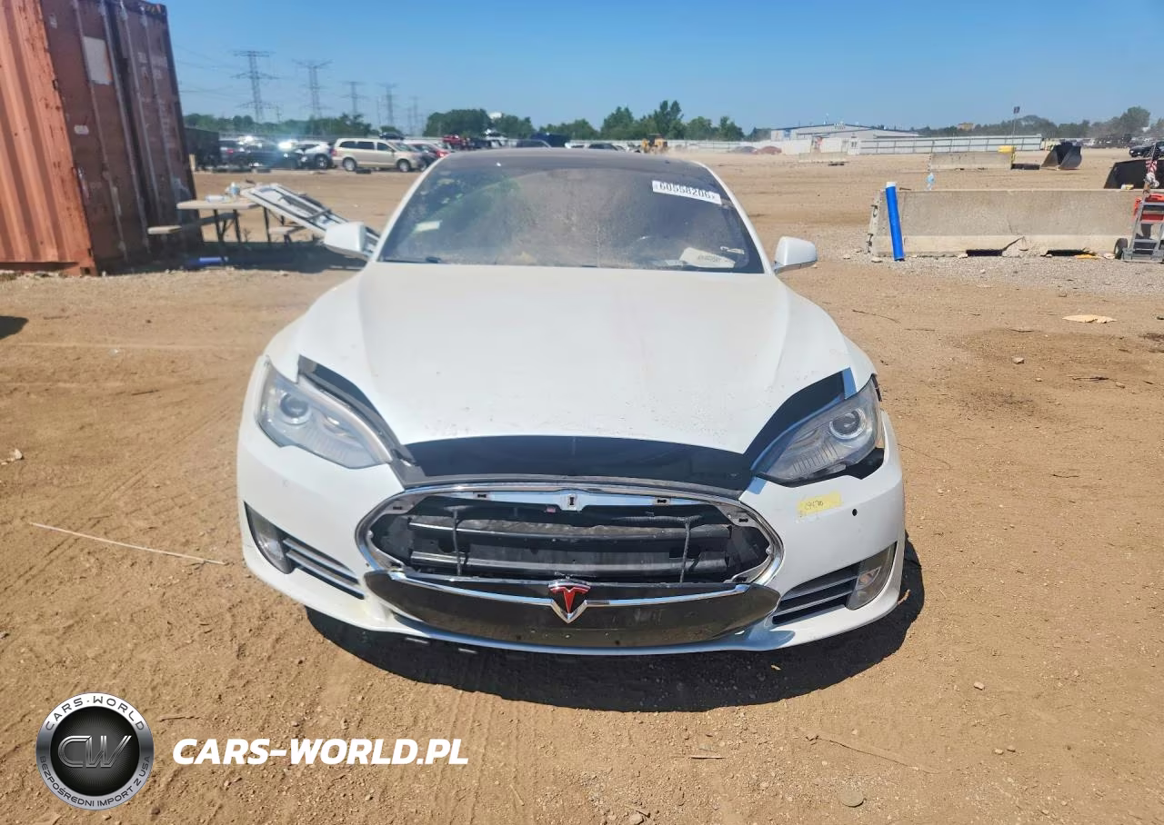 2015 Tesla Model S 70D VIN:5YJSA4S24FF094700 - 5