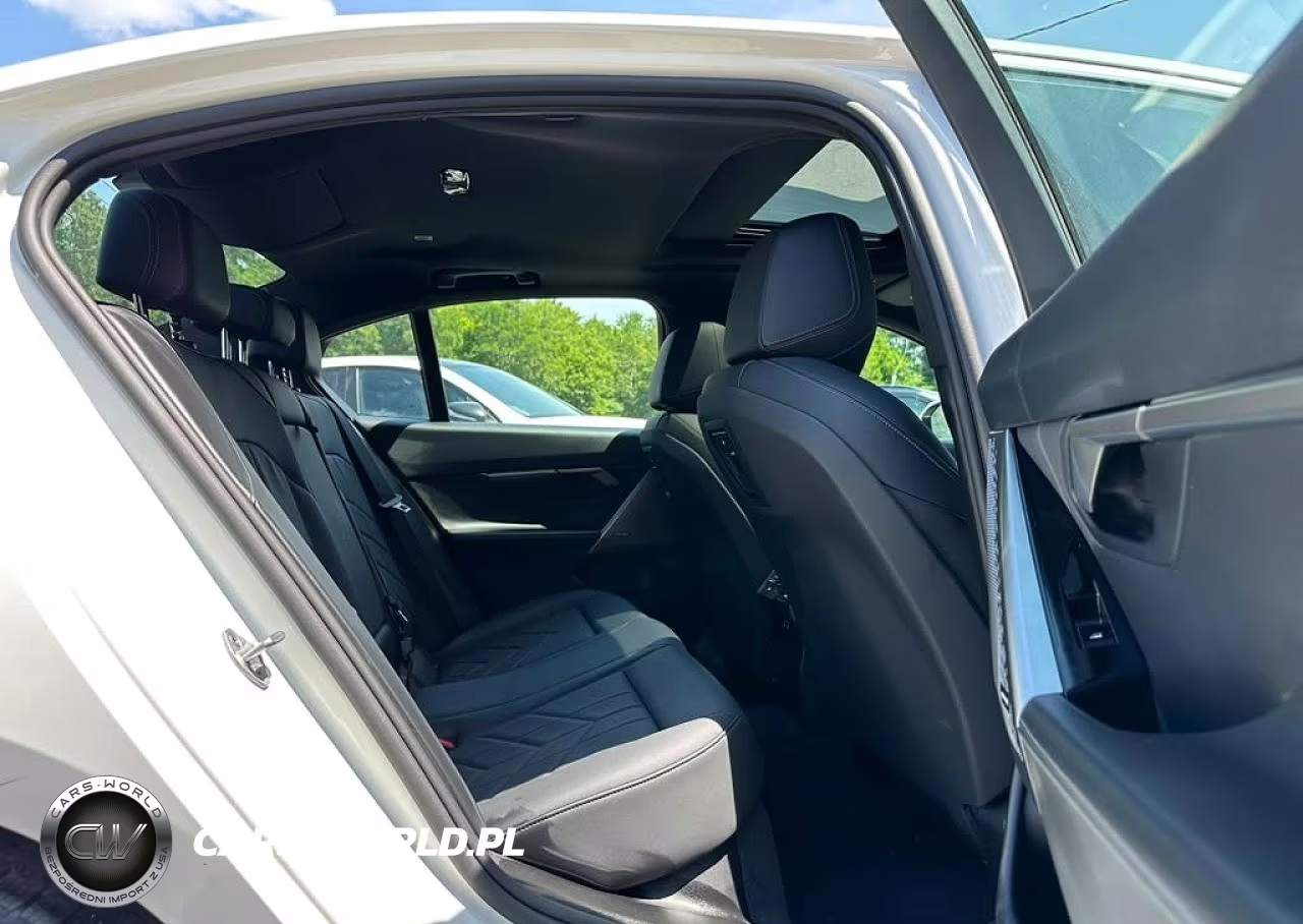 2026 BMW 530 I VIN:WBA43FJ09TCV72808 - 9