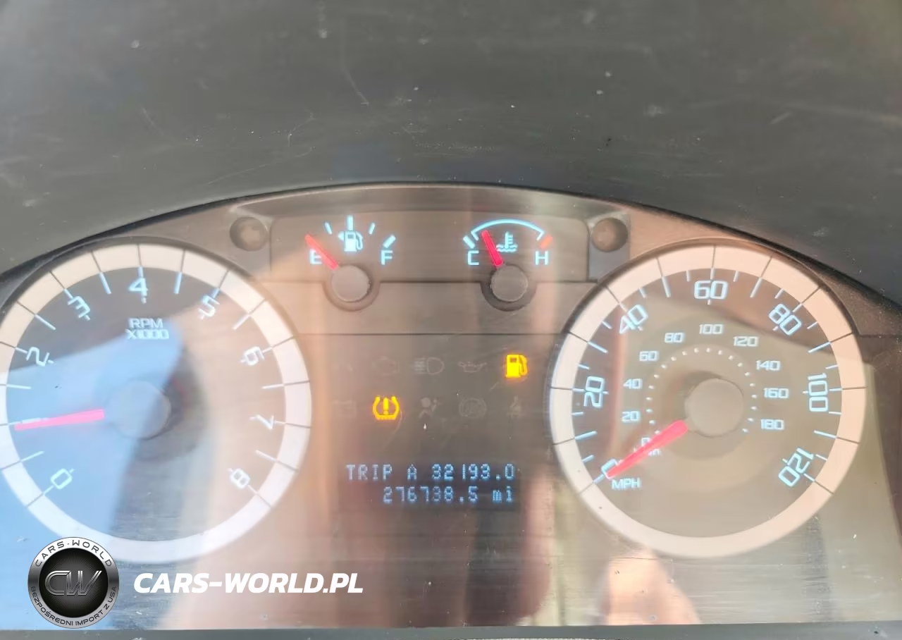 2011 Ford Escape Xls VIN:1FMCU0C78BKC61700 - 9