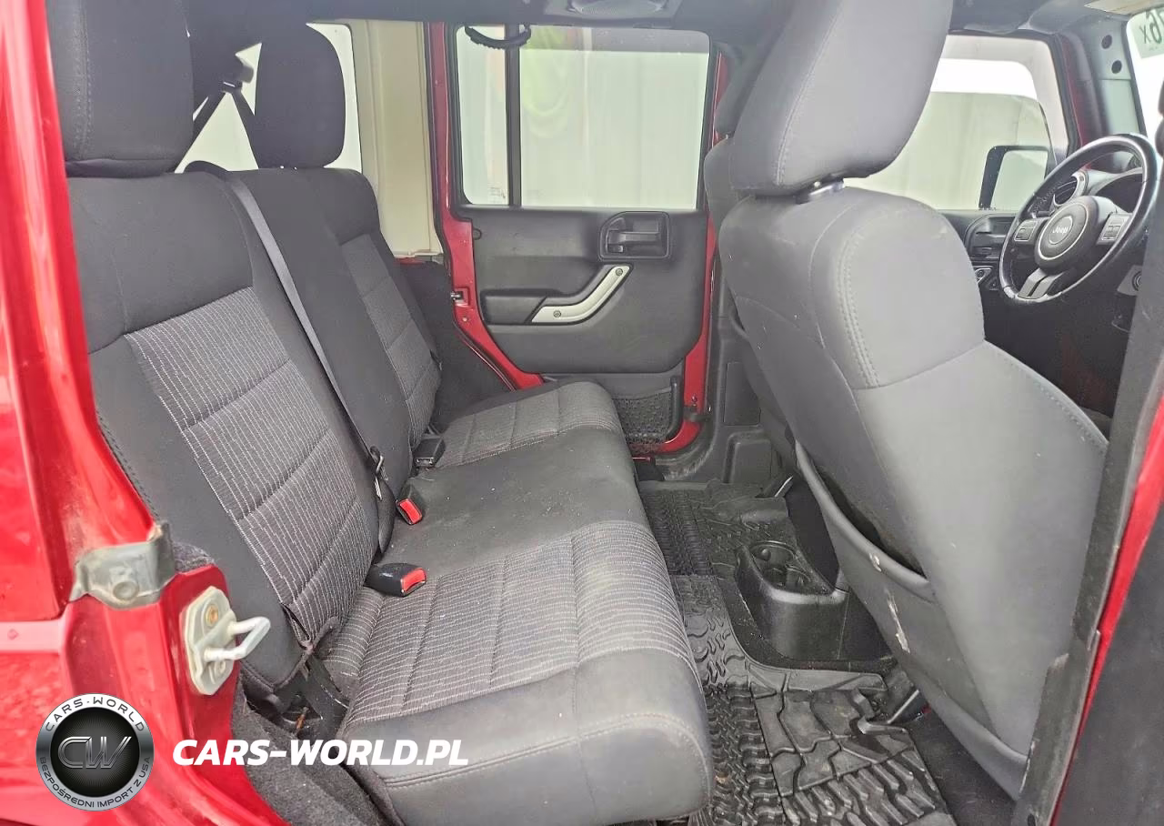 2012 Jeep Wrangler Unlimited Sahara VIN:1C4BJWEG8CL202019 - 11