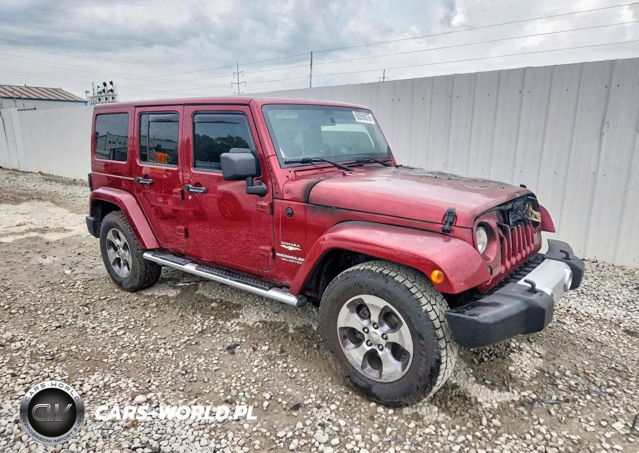 2012 Jeep Wrangler Unlimited Sahara VIN:1C4BJWEG8CL202019 - 4