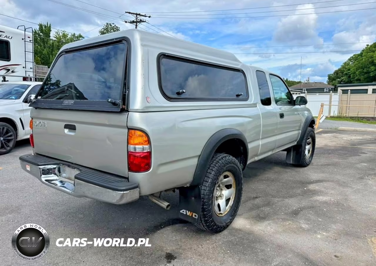 2004 Toyota Tacoma Xtracab VIN:5TEWM72N74Z399611 - 3