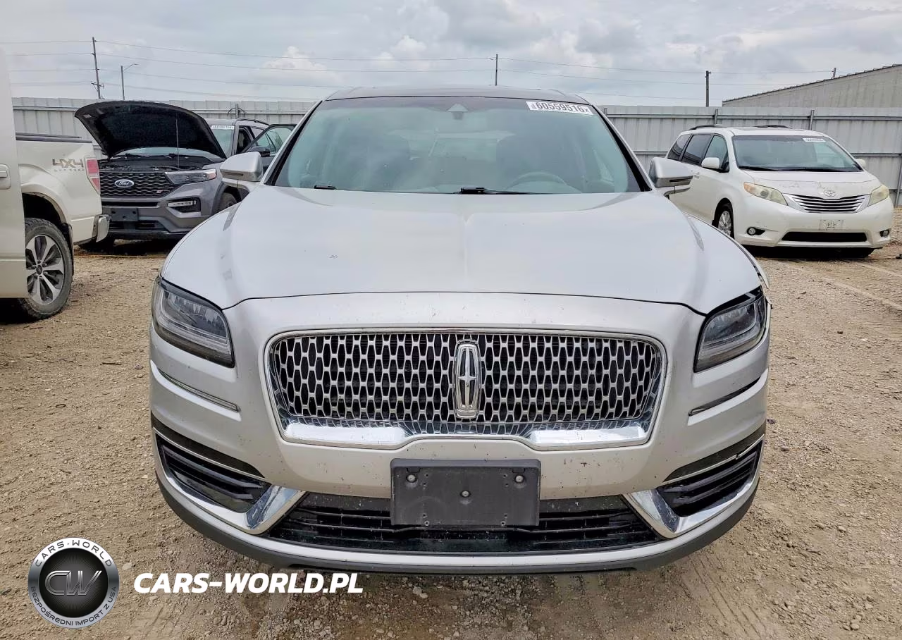 2019 Lincoln Nautilus Reserve VIN:2LMPJ8L97KBL56452 - 5