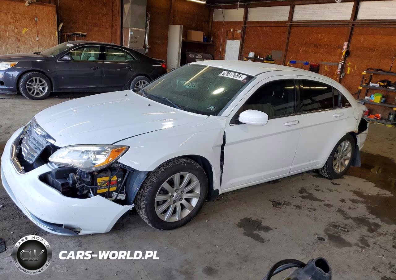 2012 Chrysler 200 Touring