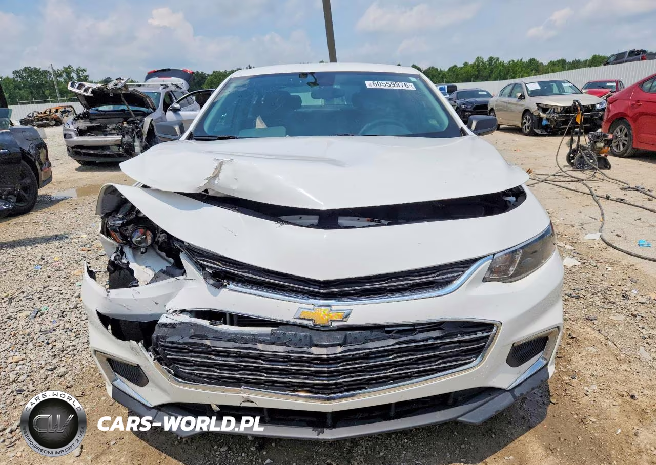 2018 Chevrolet Malibu Ls VIN:1G1ZB5ST2JF176917 - 5