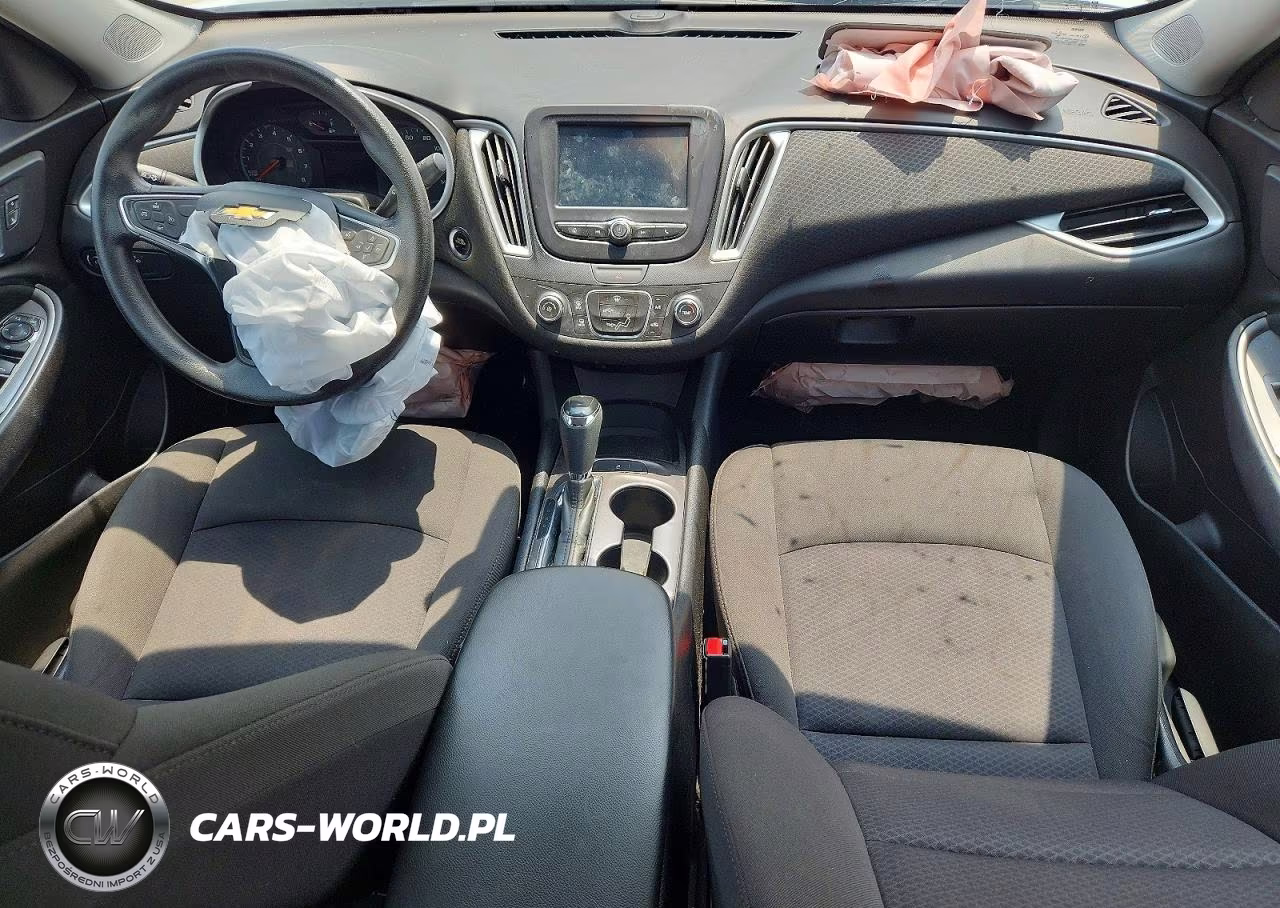2018 Chevrolet Malibu Ls VIN:1G1ZB5ST2JF176917 - 8