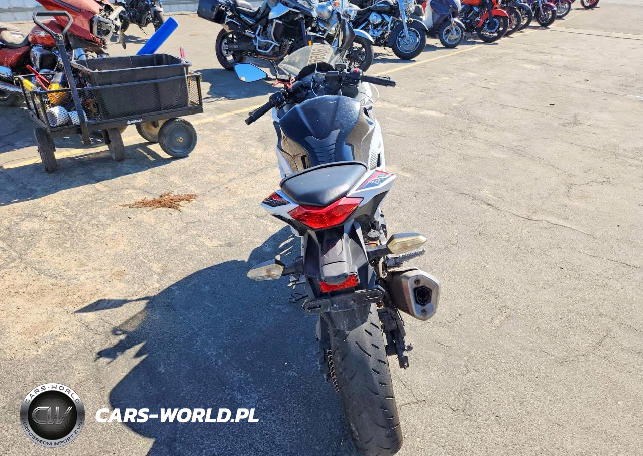 2014 Kawasaki Ex300 A VIN:JKAEX8A1XEA004608 - 4