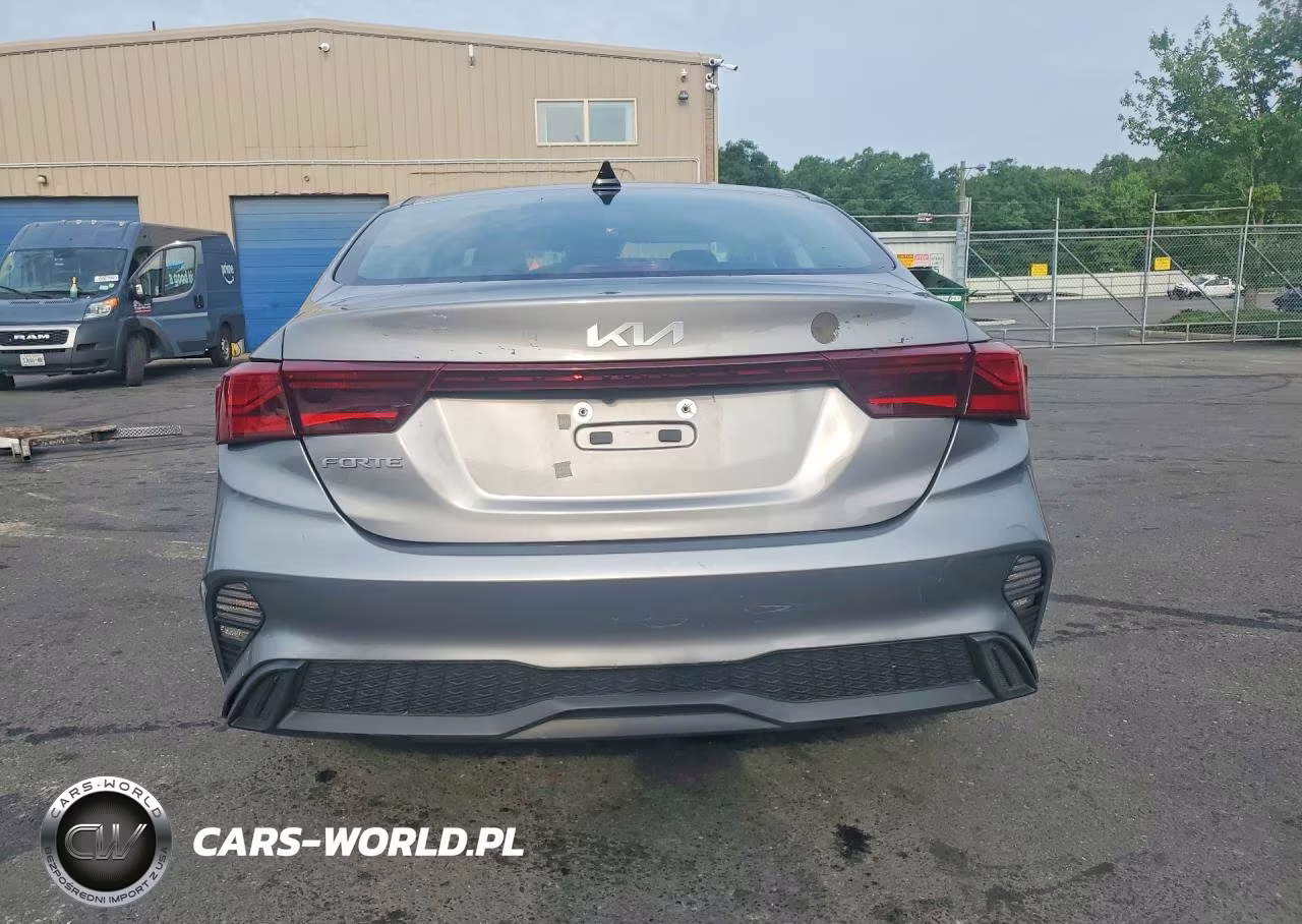 2023 Kia Forte Lxs VIN:3KPF24AD2PE609282 - 6