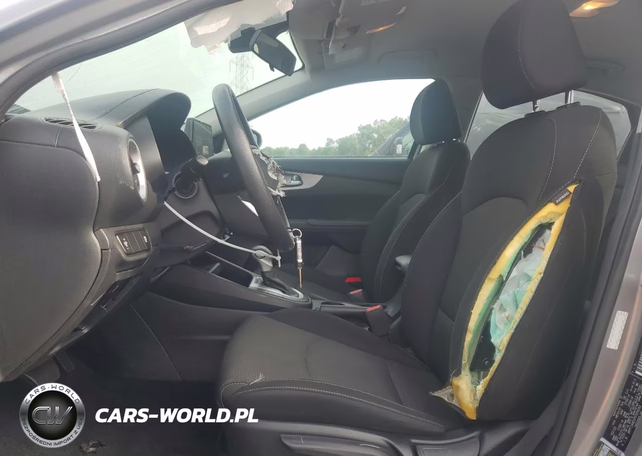 2023 Kia Forte Lxs VIN:3KPF24AD2PE609282 - 7