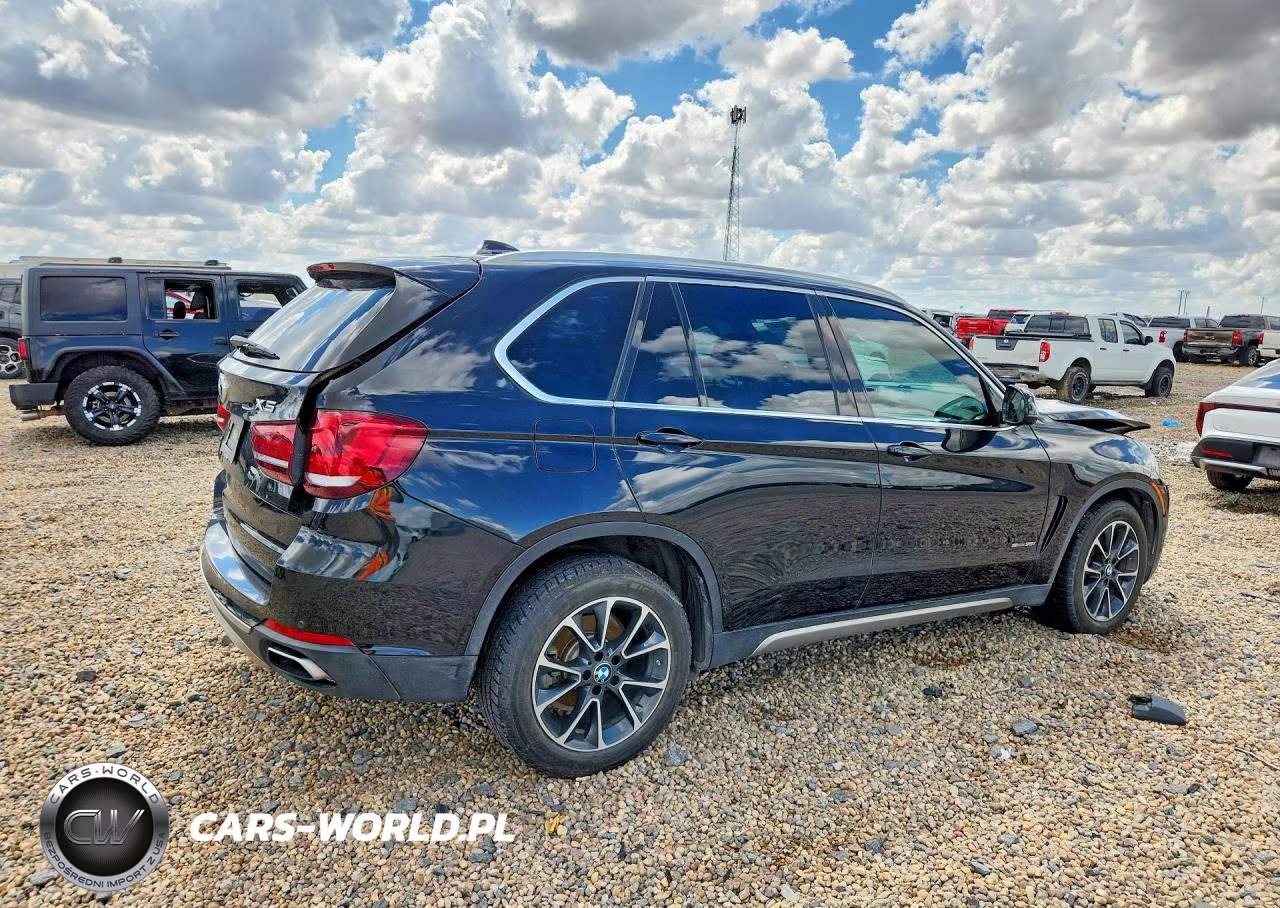 2018 BMW X5 Sdrive35I VIN:5UXKR2C54J0Z16391 - 3