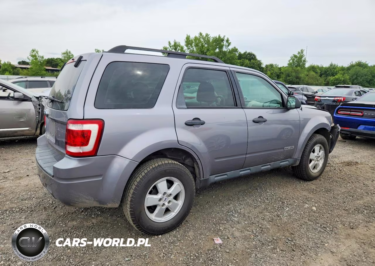2008 Ford Escape Xls VIN:1FMCU02Z38KE52145 - 3
