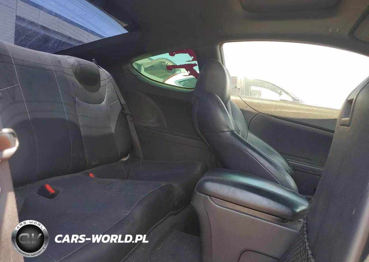 2014 Hyundai Genesis Coupe 3.8L VIN:KMHHU6KJ6EU120879 - 10
