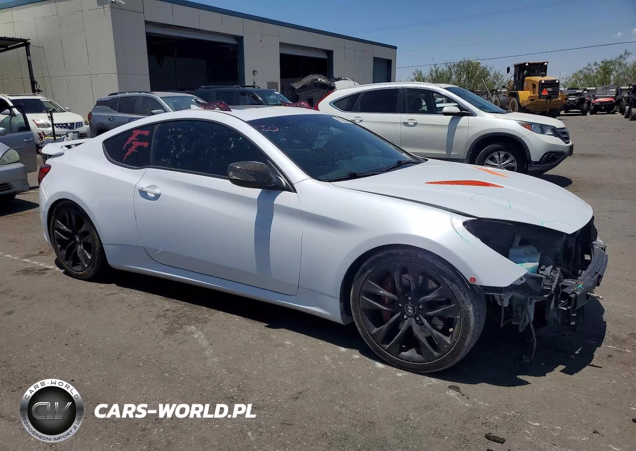 2014 Hyundai Genesis Coupe 3.8L VIN:KMHHU6KJ6EU120879 - 4