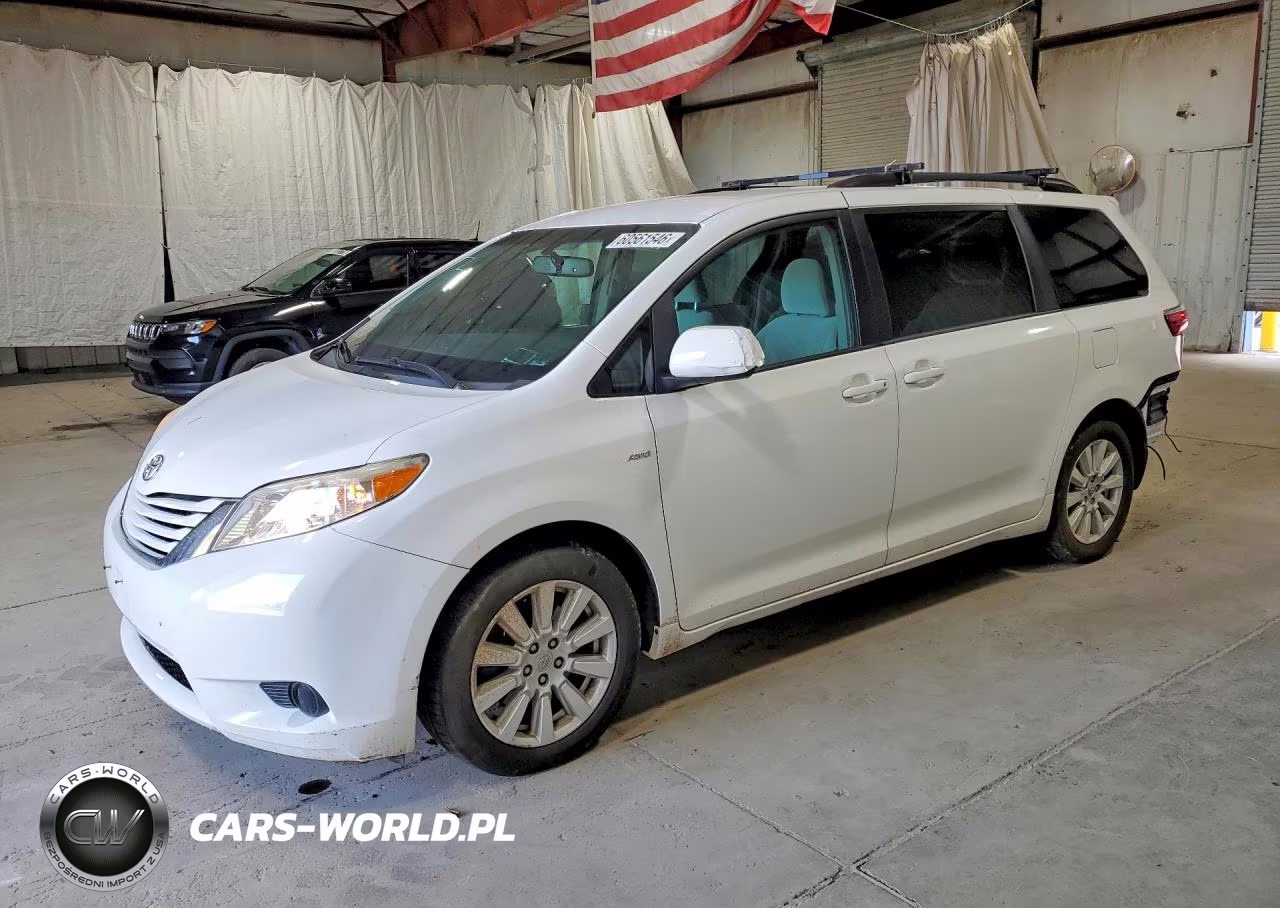 2017 Toyota Sienna Le – zdjęcie 1 z 13