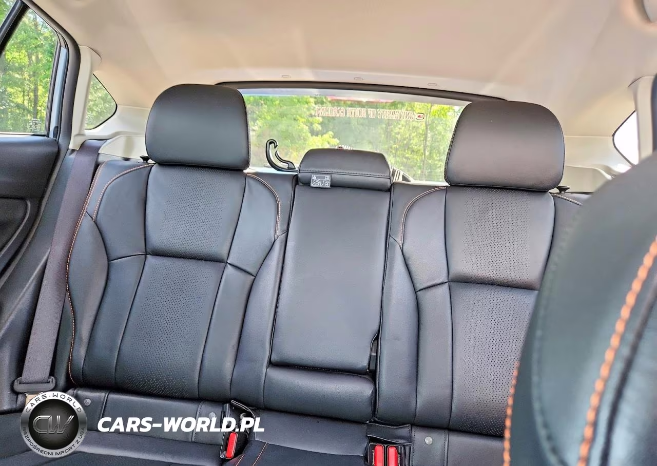 2018 Subaru Crosstrek VIN:JF2GTALC4JH311470 - 10