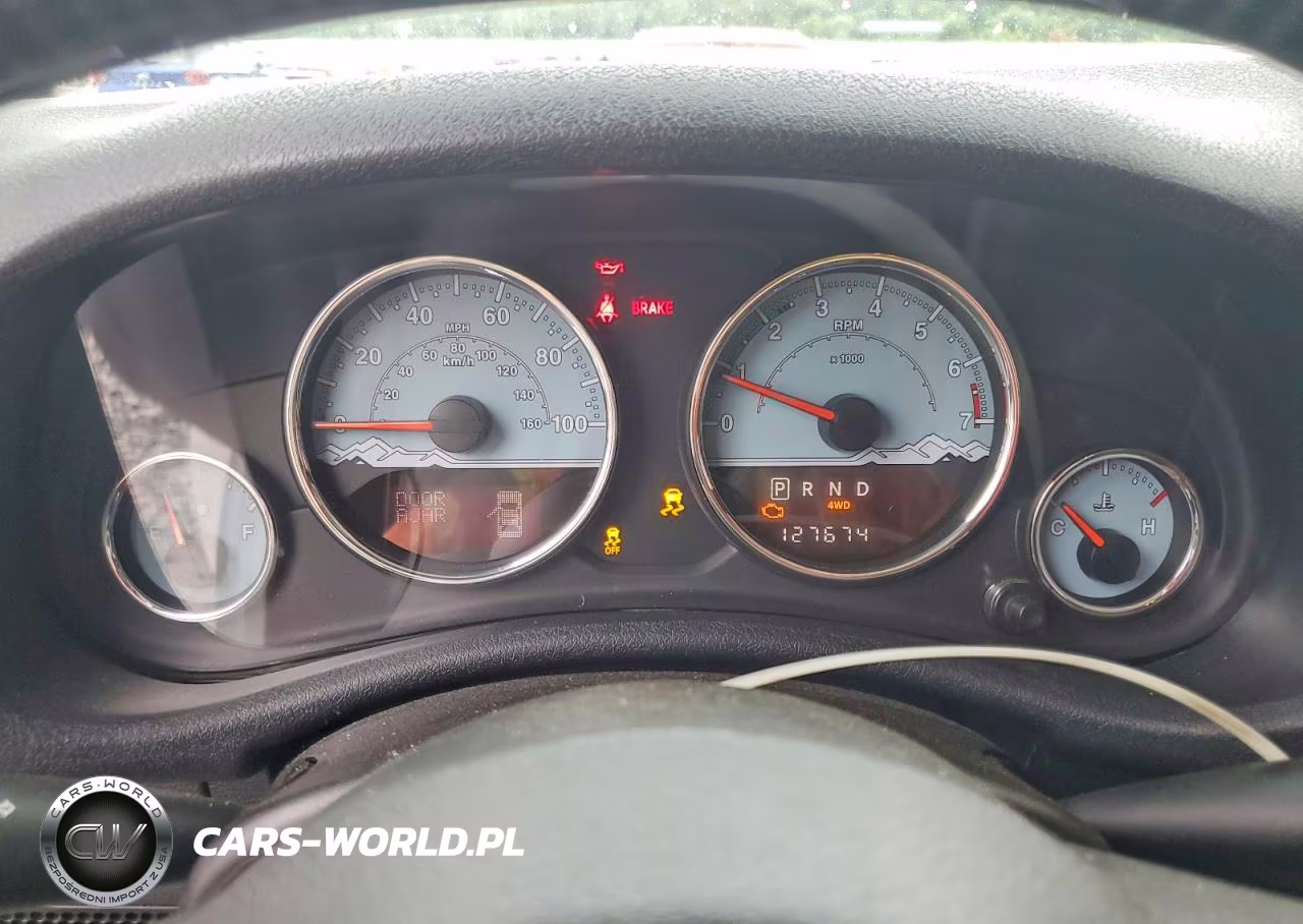 2014 Jeep Wrangler Sahara VIN:1C4AJWBG2EL238940 - 9