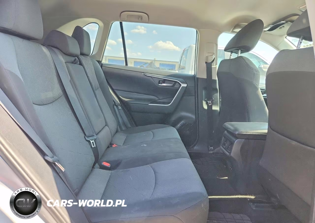 2020 Toyota Rav4 Xle VIN:2T3W1RFV8LC041007 - 11