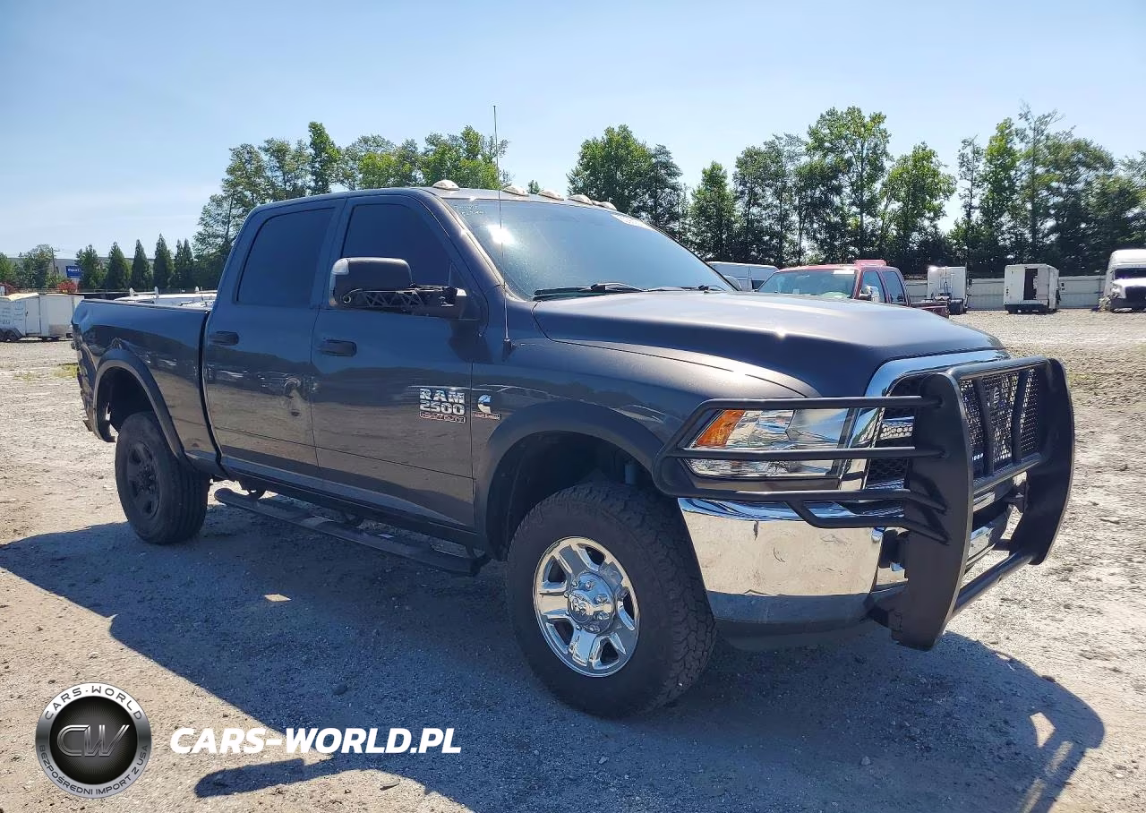 2018 Ram 2500 St VIN:3C6UR5CL0JG378799 - 4