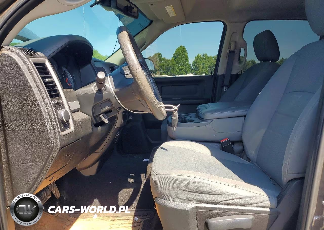 2018 Ram 2500 St VIN:3C6UR5CL0JG378799 - 7