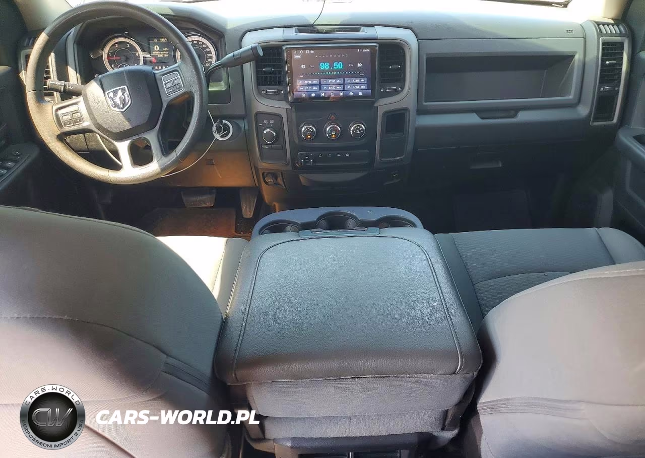 2018 Ram 2500 St VIN:3C6UR5CL0JG378799 - 8