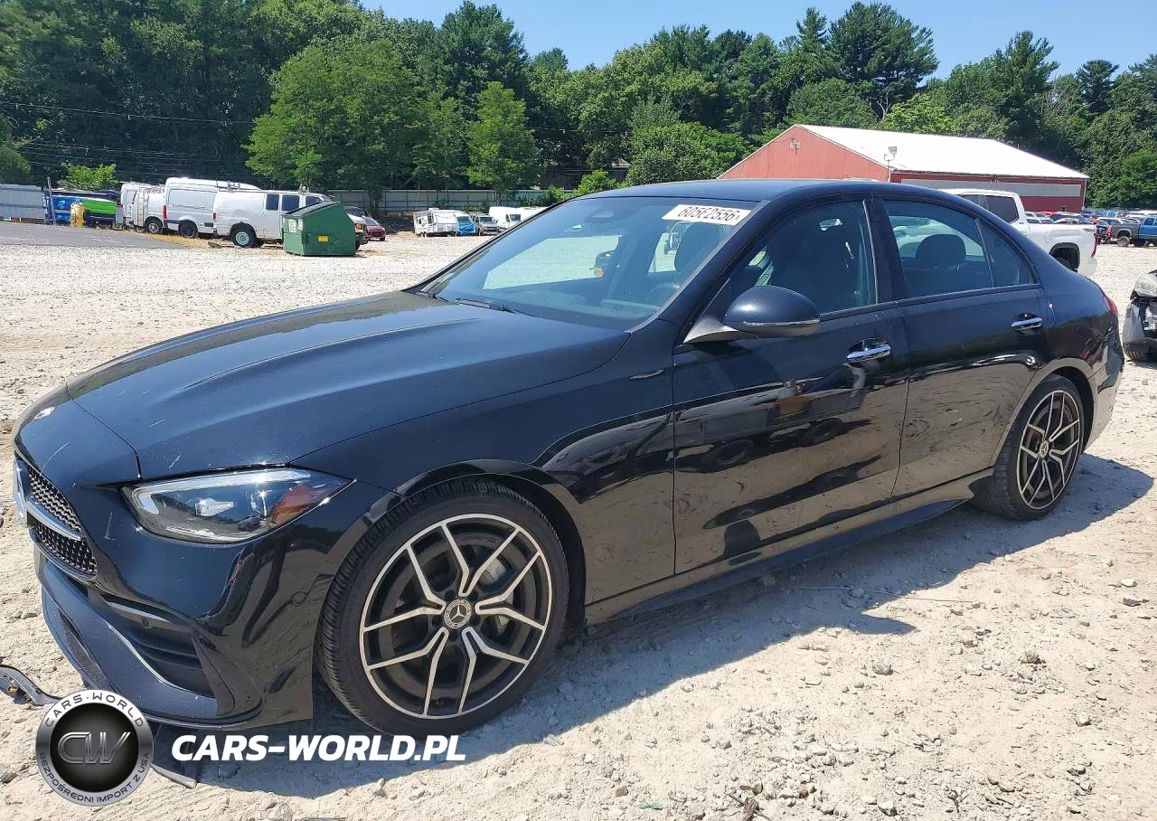 2023 Mercedes-Benz C 300 4Matic – zdjęcie 1 z 12