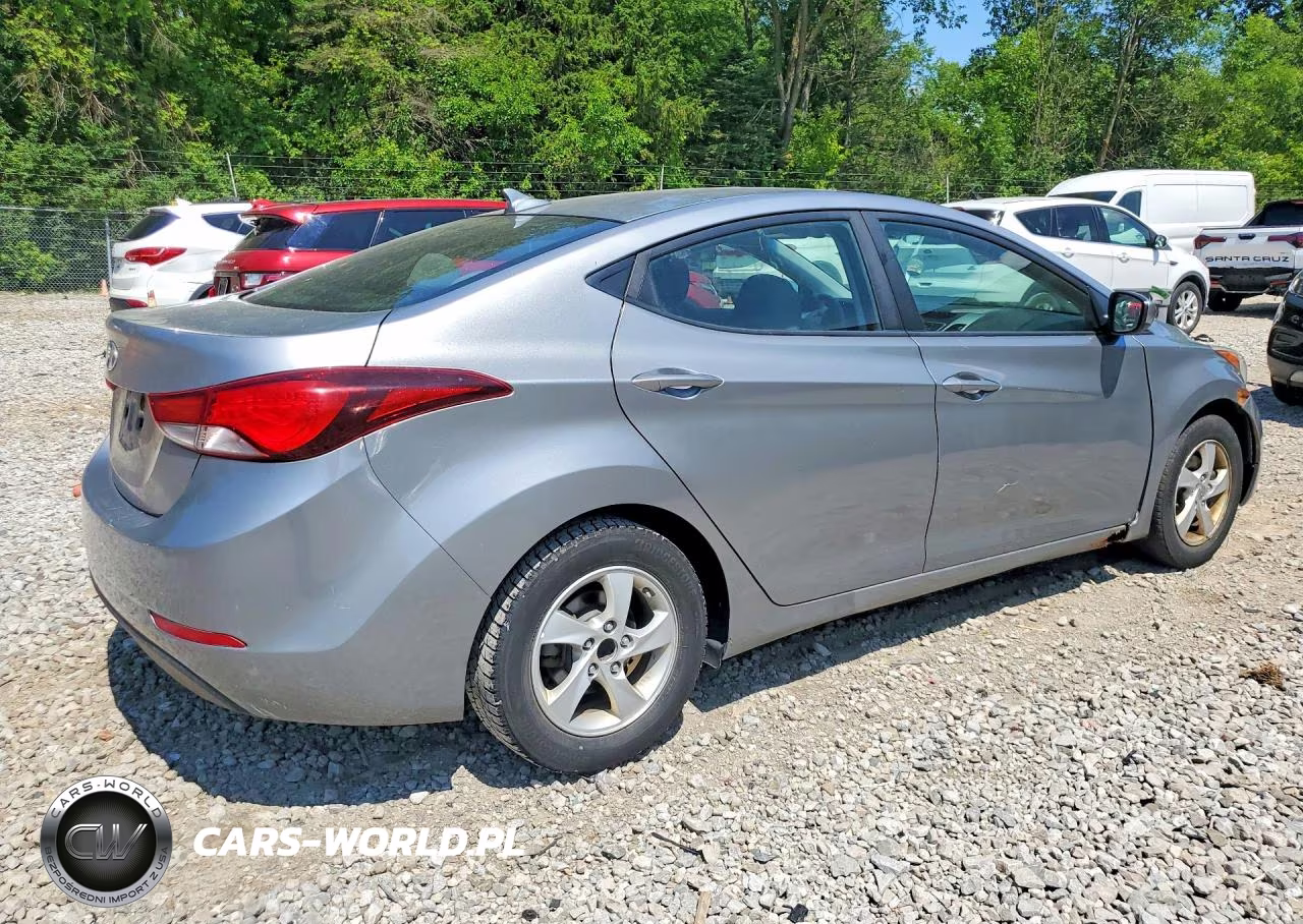 2015 Hyundai Elantra Se VIN:5NPDH4AE8FH586793 - 3