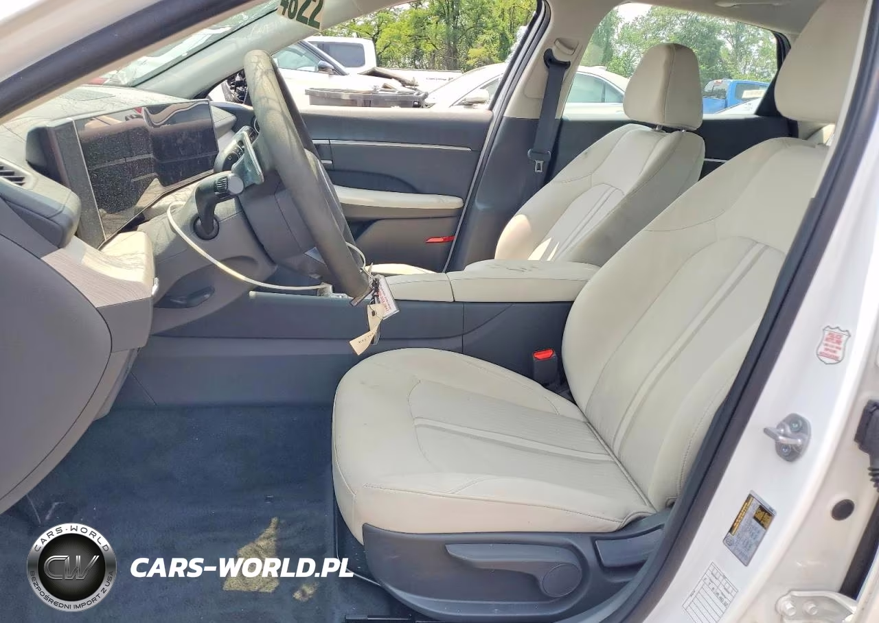 2026 Hyundai Sonata Hybrid Blue VIN:KMHL24JJ4TA140648 - 7