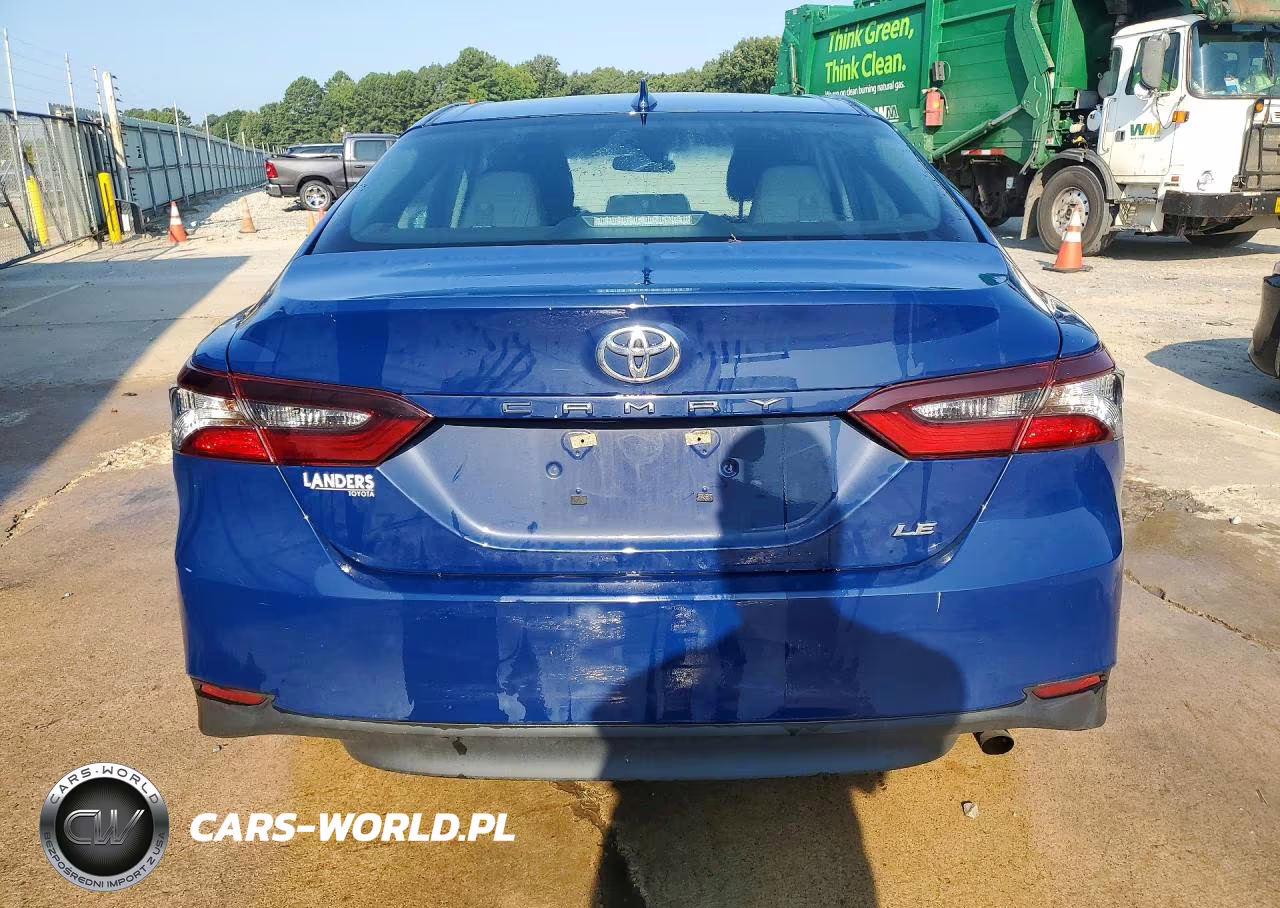 2024 Toyota Camry Le VIN:4T1C11AKXRU216794 - 6