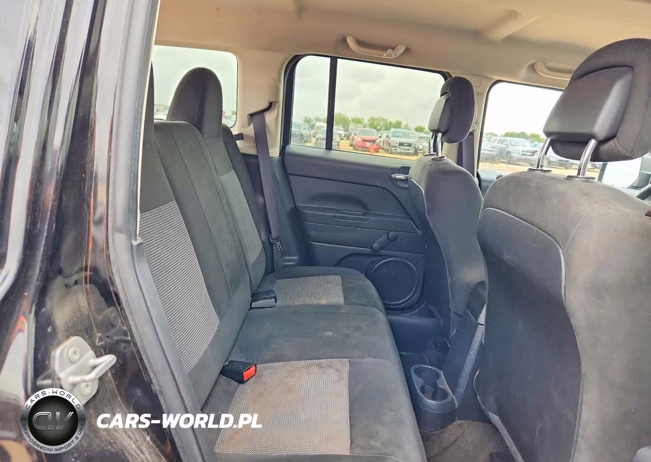 2017 Jeep Patriot Sport VIN:1C4NJPBA9HD156835 - 10