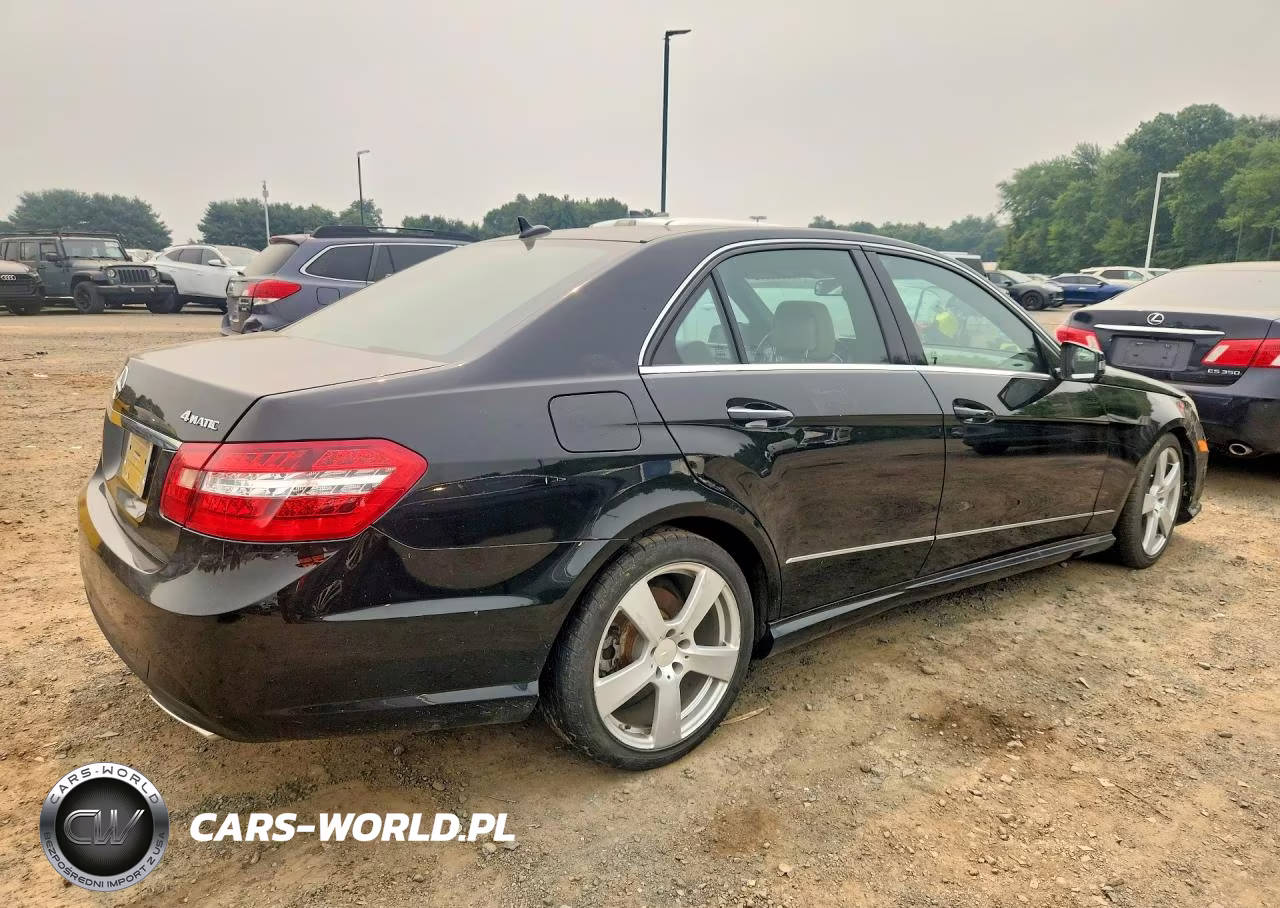 2010 Mercedes-Benz E 350 4Matic VIN:WDDHF8HB6AA117492 - 3