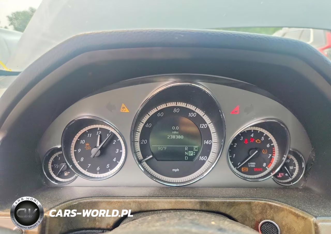 2010 Mercedes-Benz E 350 4Matic VIN:WDDHF8HB6AA117492 - 9