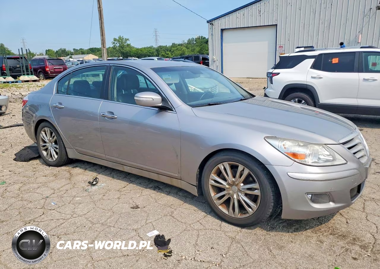2010 Hyundai Genesis 3.8L VIN:KMHGC4DE2AU089756 - 4