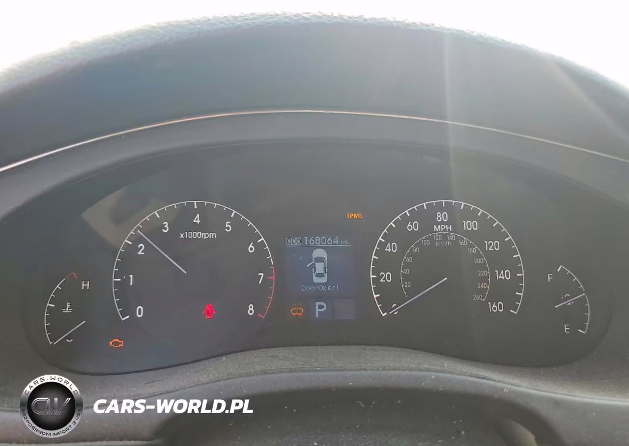 2010 Hyundai Genesis 3.8L VIN:KMHGC4DE2AU089756 - 9