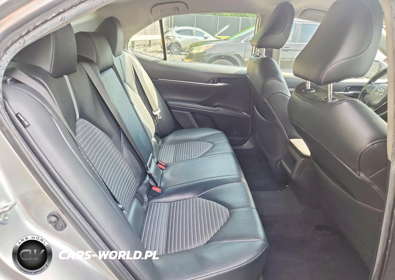 2021 Toyota Camry Se VIN:4T1G11AK3MU584955 - 10