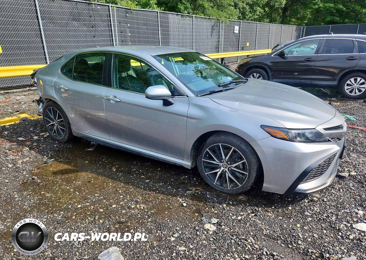2021 Toyota Camry Se VIN:4T1G11AK3MU584955 - 4