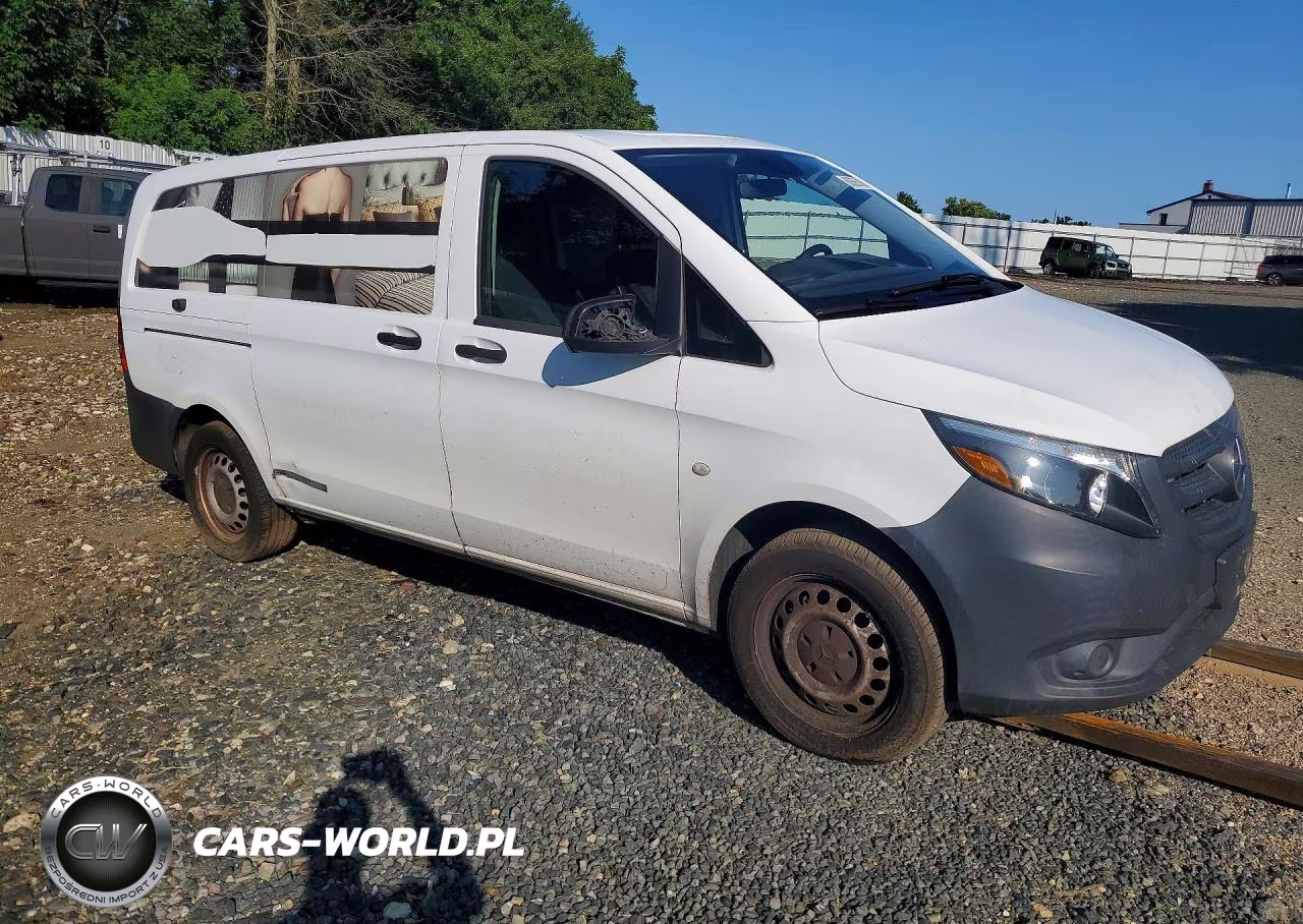 2018 Mercedes-Benz Metris VIN:WD3PG2EA0J3433352 - 4