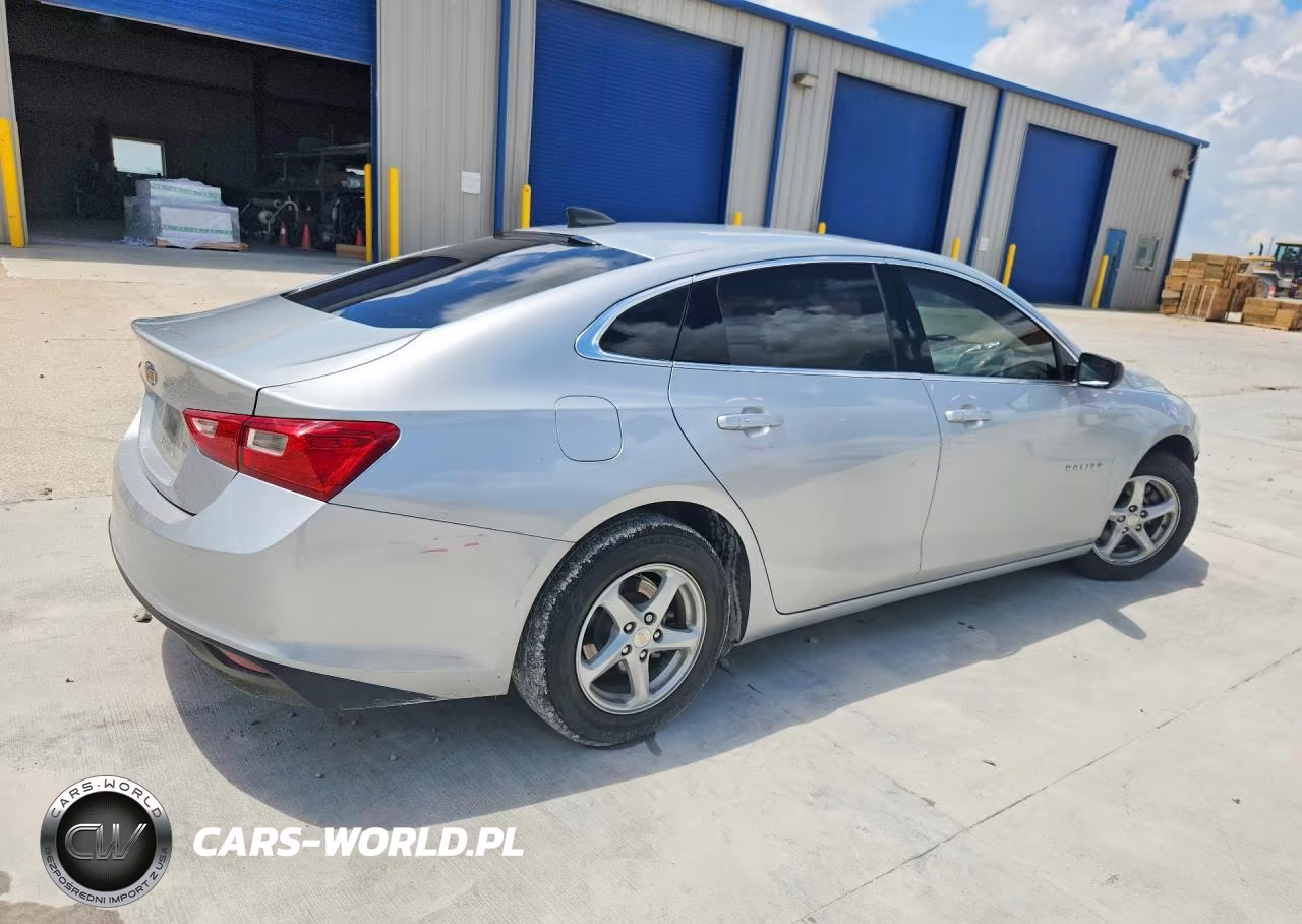 2017 Chevrolet Malibu Ls VIN:1G1ZB5ST1HF113799 - 3