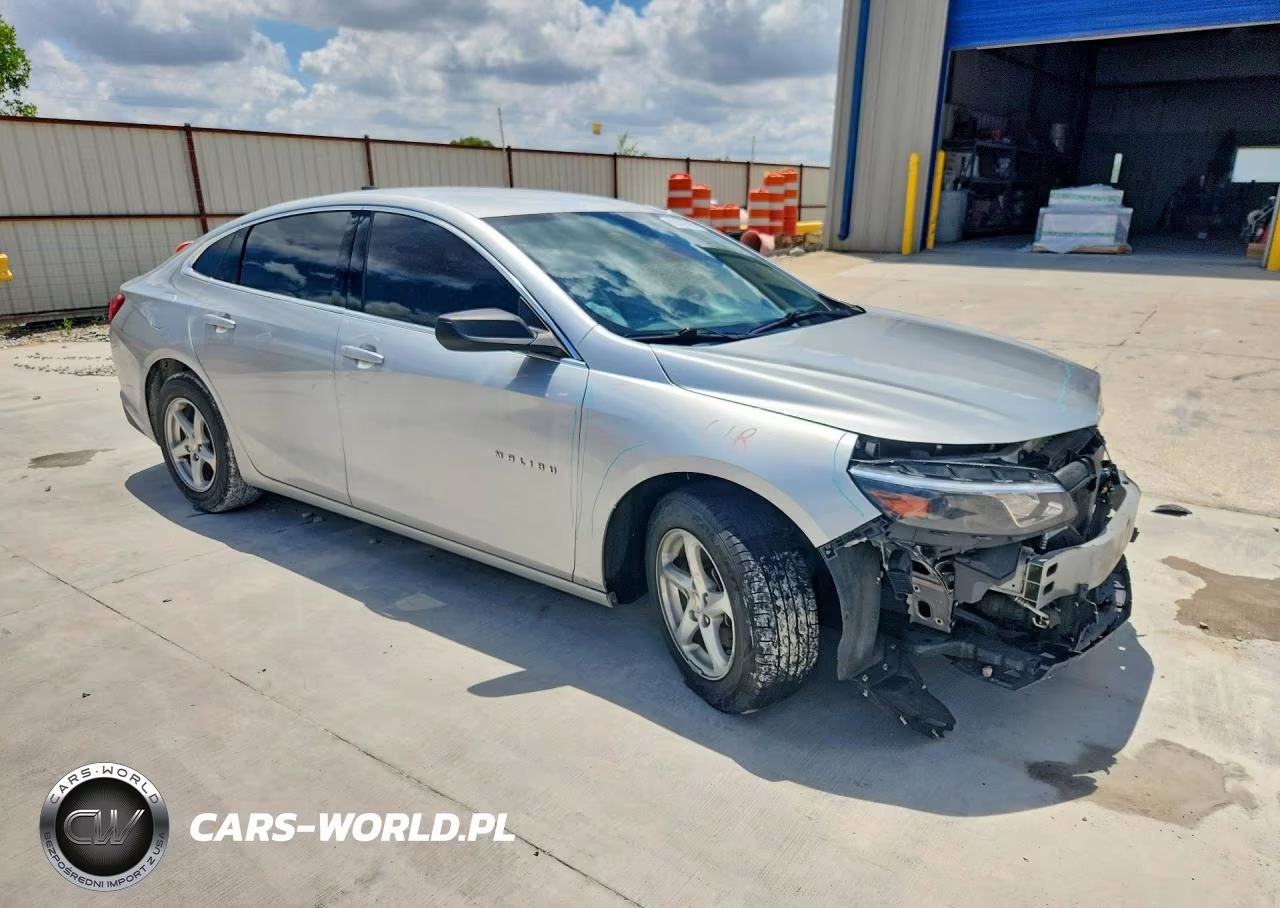 2017 Chevrolet Malibu Ls VIN:1G1ZB5ST1HF113799 - 4