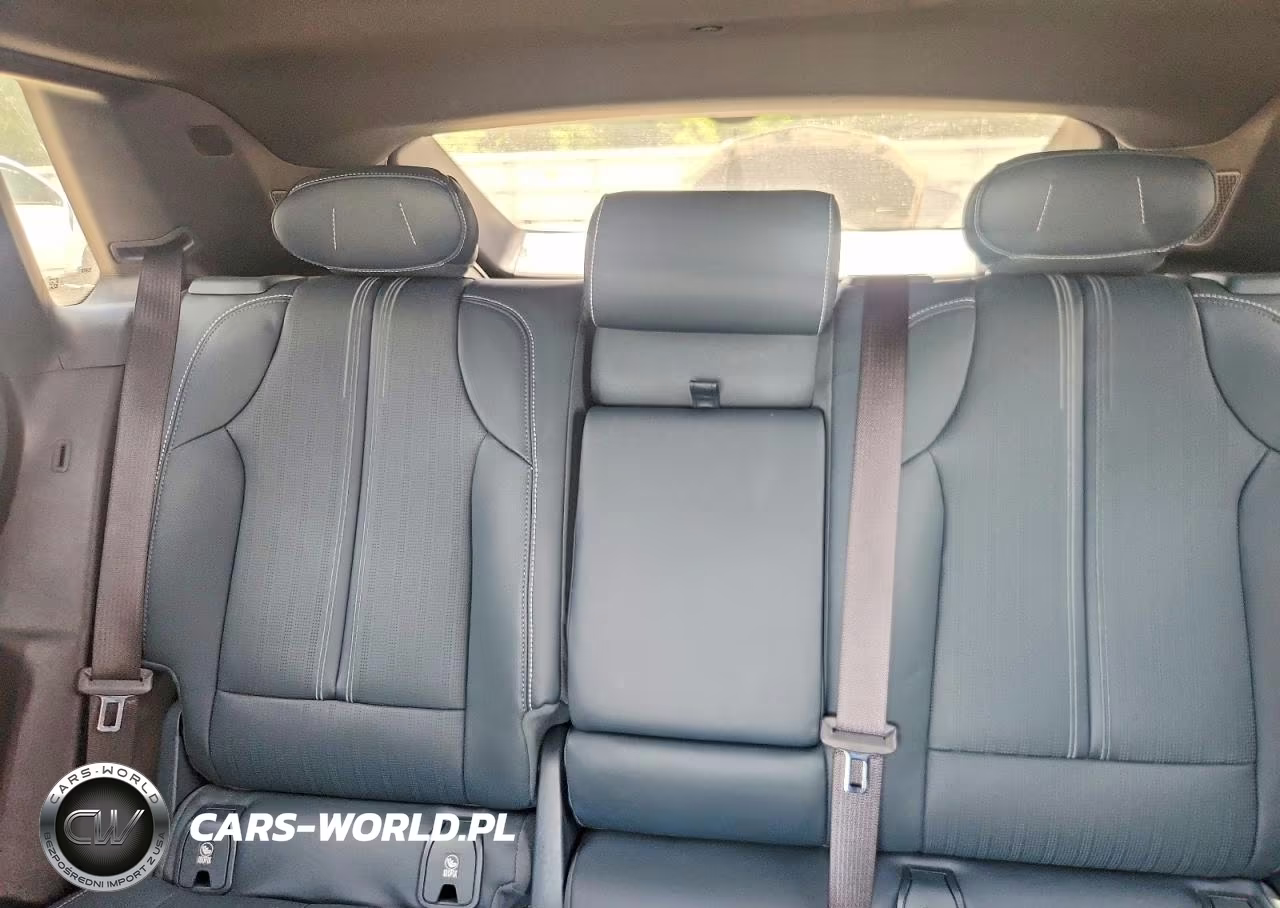 2024 Cadillac Lyriq Luxury VIN:1GYKPSRK4RZ118253 - 10
